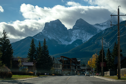 tg娱乐平台的多样化游戏种类：满足不同玩家的需求与喜好